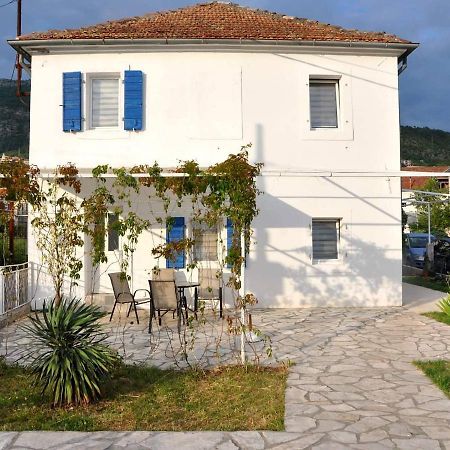 Ferienwohnung Old Marine House Tivat Exterior foto